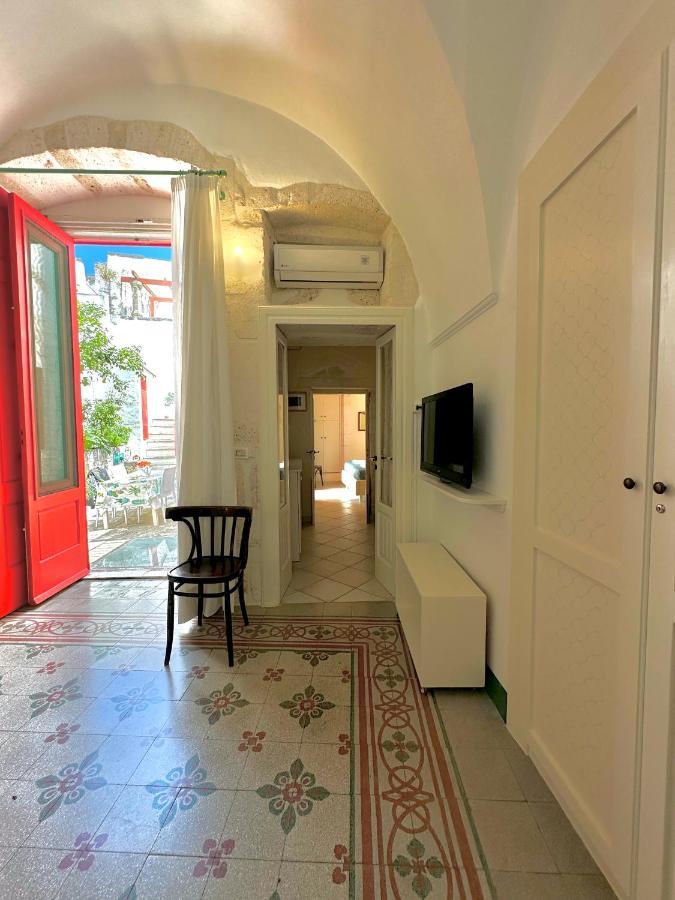 オストゥーニ Casa Giardinoヴィラ エクステリア 写真