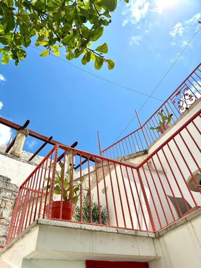 オストゥーニ Casa Giardinoヴィラ エクステリア 写真